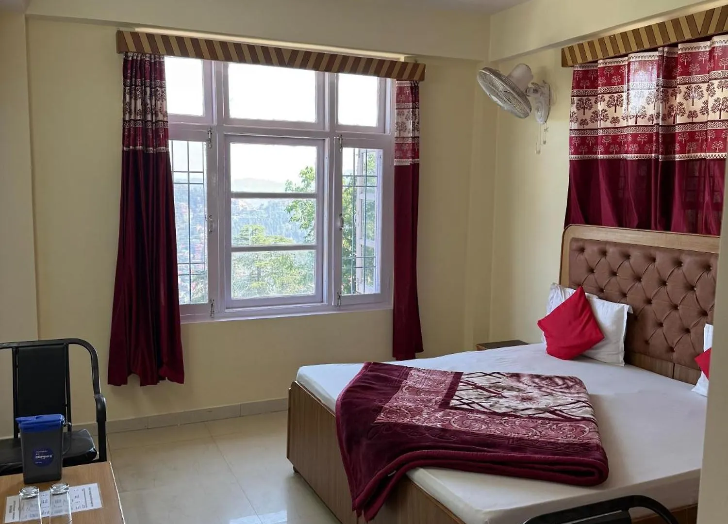 Krishna Hill Stay Near Mall Road Shimla 0*,
